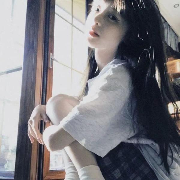花月争辉