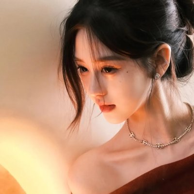 请问芳名